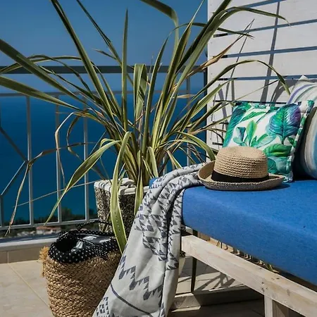 Absolute View Vlachata