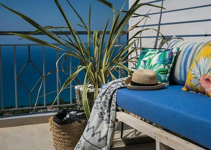 Absolute View Vlachata